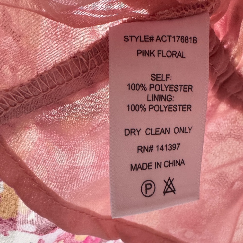 NWOT ASTR the Label Nayeli Pink Floral Peplum Top - Picture 10 of 14